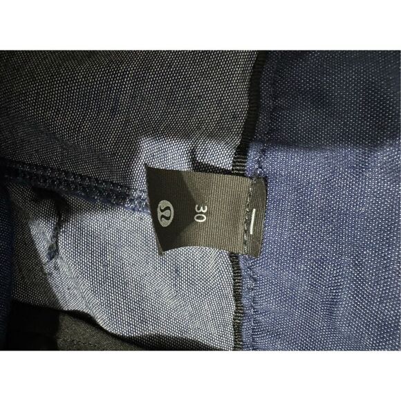 Lululemon Men's Size 30 Commission Shorts Blue Classic Fit 7" Inseam Chino Golf - Picture 8 of 9